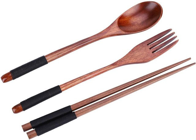 3-teiliges Holz-Essgeschirr-Set von Fishine in Braun mit Löffel, Gabel und Essstäbchen und rutschfestem Griff - Bild 1