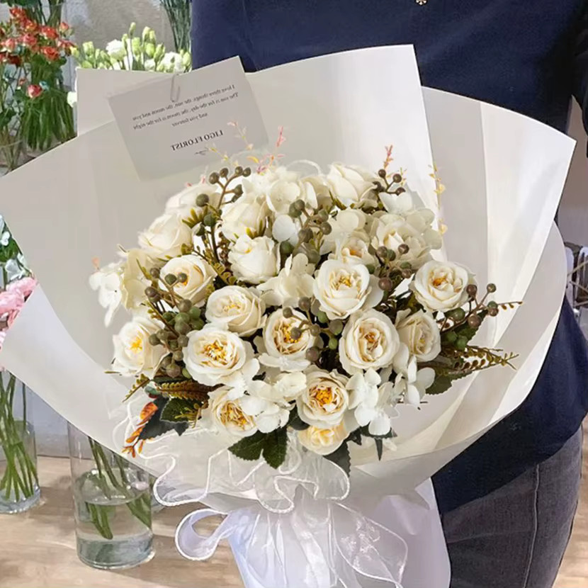 TTCY Künstliche Seidenrosen in Weiß für Hochzeiten und Heimdekoration - Bild 2