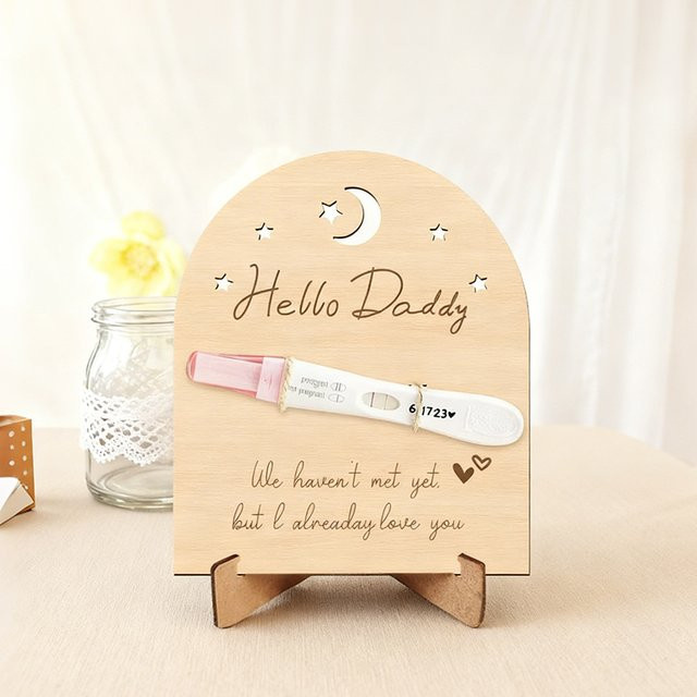 YOMDID Schwangerschaftsankündigungsschild aus Holz in Braun als Photobooth Requisit zur Verkündung der Schwangerschaft - Bild 1