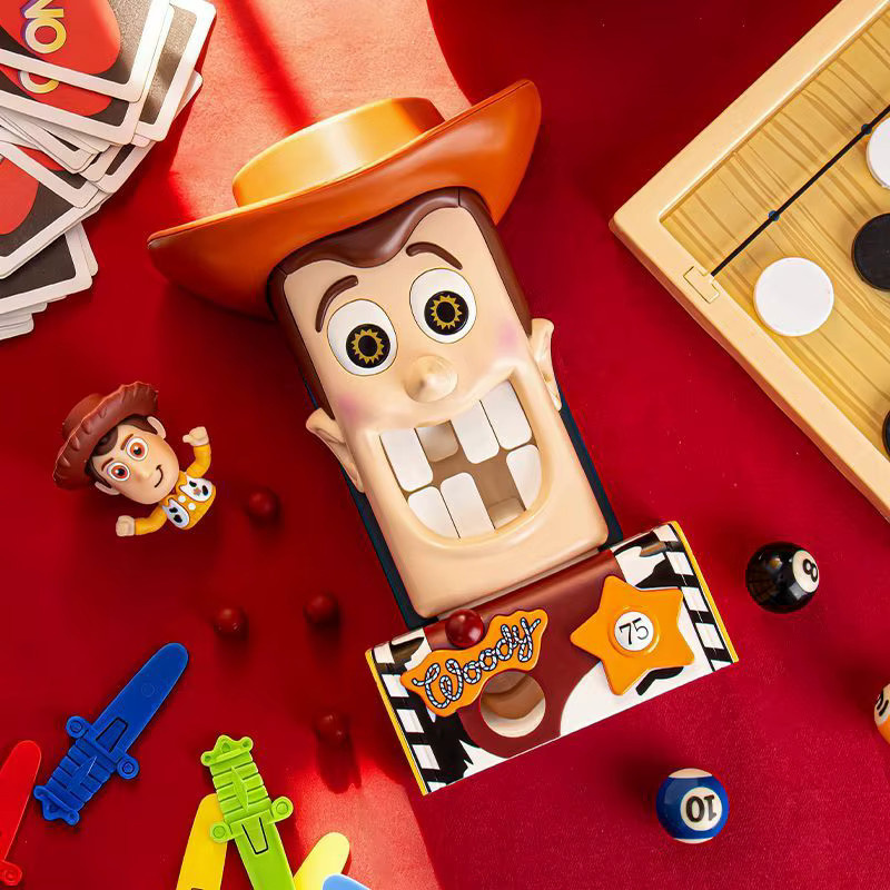 Hot Toys Disney Woody, Actionfigur, ab 10 Jahren - Bild 2
