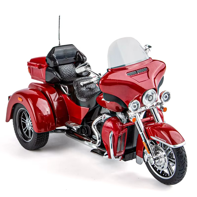 MAKEDA 1:9 CVO Tri Glide Dreirad-Reisemotorradmodell, Metall, mit Licht und Sound - Bild 3