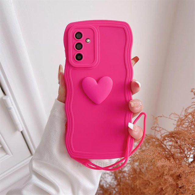 Gewellte Silikonhülle mit Liebesherz und Lanyard für Samsung Galaxy A16 A26 A36 A56 A15 A25 A35 A55 5G und A06 in Pink - Bild 1