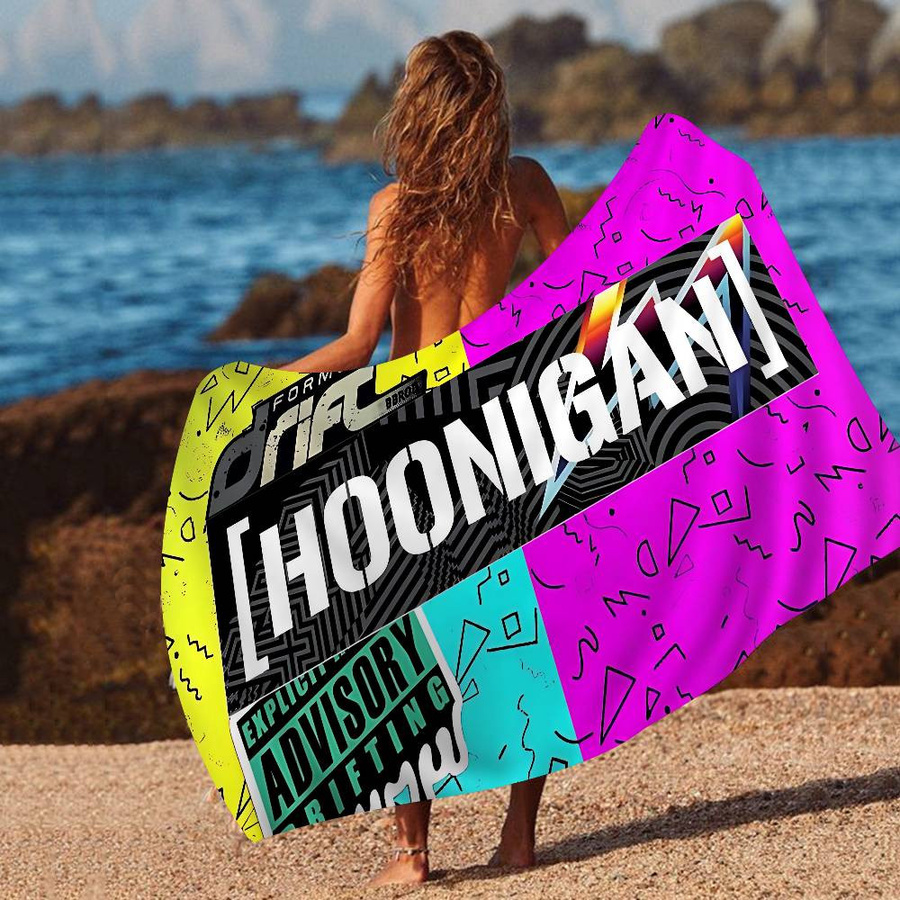 Hoonigan Driven By Passion Racing Logo Mikrofaser Strandtuch, weiß/mehrfarbig, B: 30 cm, H: 60 cm - Bild 4
