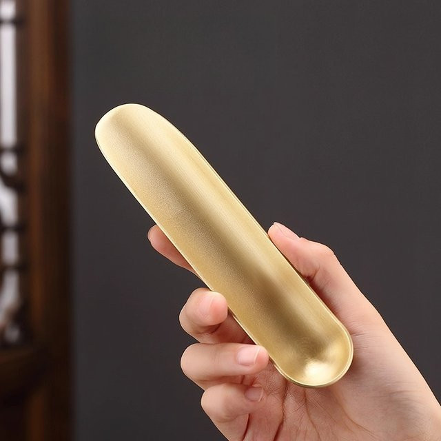 Goldene Teeschaufel aus Messing in ovaler Form für dein Teeservice-Zubehör - Bild 1