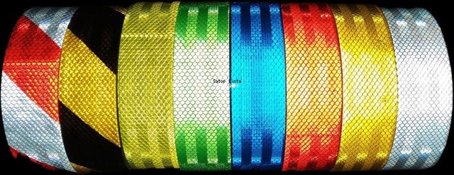 Satop Cinta Reflektierendes Klebeband Twill Reflektor Aufkleber wasserdicht in Weiß, Rot und Blau, Breite: 5,08 cm, Länge: 4,88 m - Bild 1