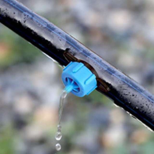 Shunmaii 100 Stück Druckkompensierende Tropfer in Blau für dein Gartenbewässerungssystem - Bild 1