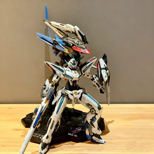 Motor Nuclear Mnp-Cr01 Headmaster Advanced Type Huan Ci Montagemodellbausatz, Actionfigur - Bild 1