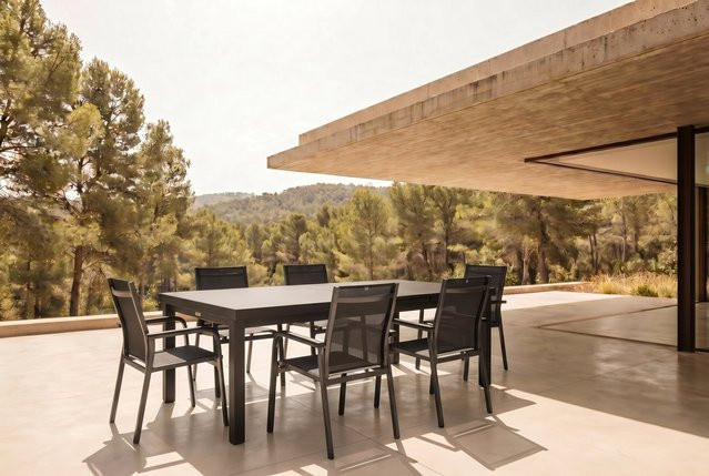 Kettler BasicPlus Premium Garten-Essgruppe aus Aluminium und Textilene in Anthrazit mit ausziehbarem Tisch und 6 Stapelsesseln, Tisch B: 180 cm, T: 76 cm, H: 76 cm - Bild 1