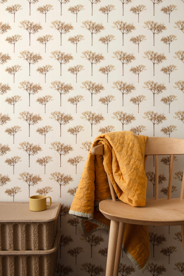 Studio Ditte Tapete Small Trees Boompjes in Beige und Multicolour mit botanischem Naturdesign - Bild 1