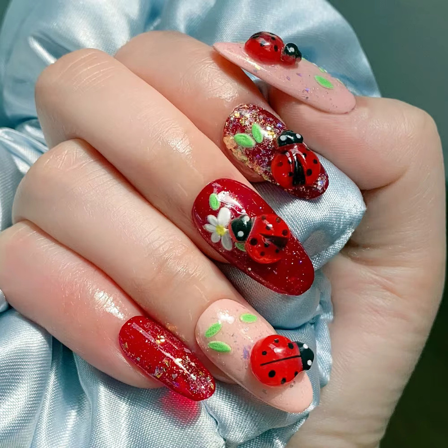 HotPress Nagelcharms, 50 Stück, Rote Marienkäfer, Harz, Glänzend, Unisex - Bild 4