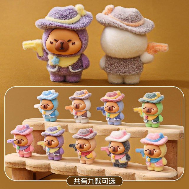 Topmix Capybara Figur Cowboy Revolverheld, 9-teiliges Set, ab 14 Jahren - Bild 1