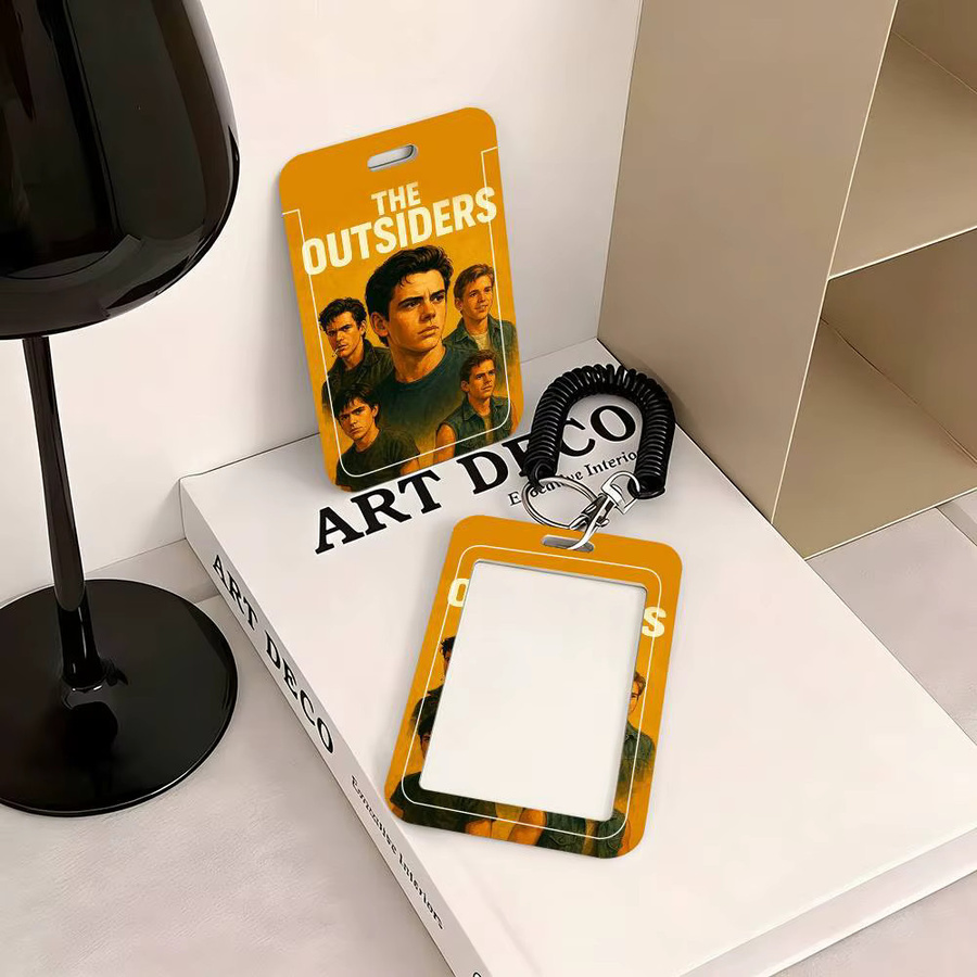 The Outsiders Ausweishülle aus Kunststoff für Schulkarten, Zugangskarten und Buskarten, 1 Stück - Bild 3