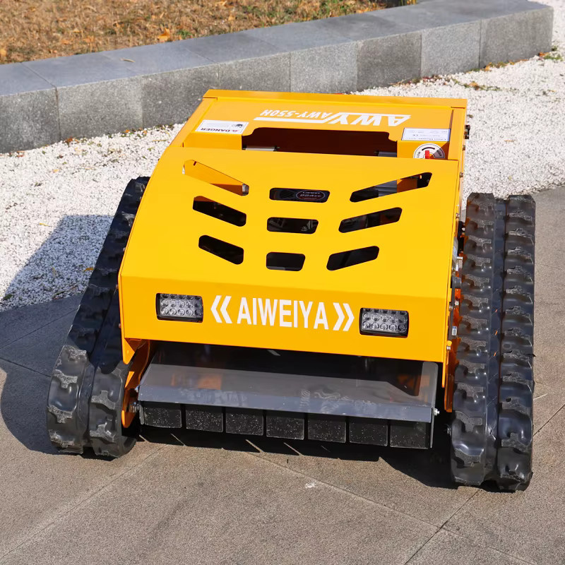 AIWEIYA Ferngesteuerter All-Terrain Rasenmäher mit Gummiketten in Gelb für die professionelle Landwirtschaft - Bild 3