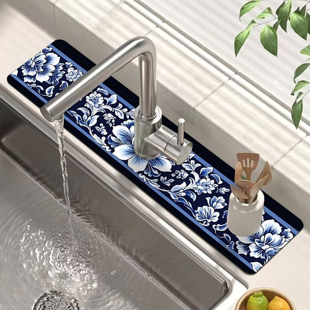 VIKAMA Abtropfmatte im blau-weißen Porzellan-Design, rutschfeste und schnelltrocknende Wasserfangmatte für deine Arbeitsplatte, B/T: 38,0 x 10,0 cm - Bild 1