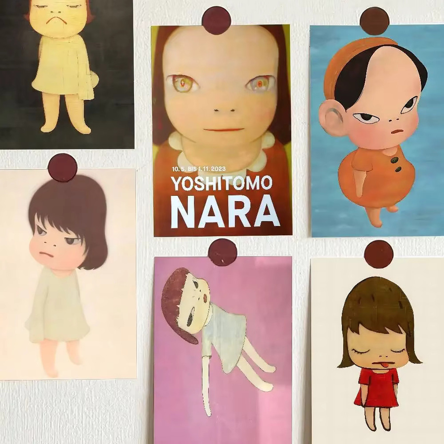 Potdemiel Yoshitomo Nara Klassisches Poster als Aufkleber in Weiß und Multicolour für ästhetische Wandgestaltung - Bild 2