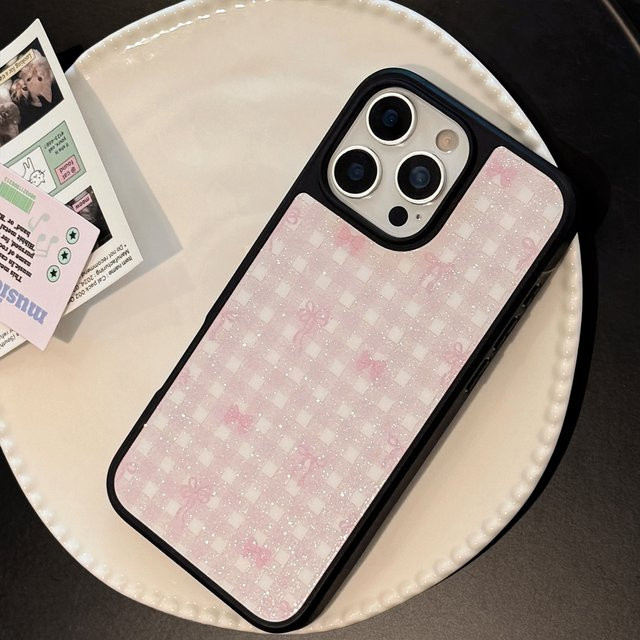 MUQGEW Handyhülle mit rosa Schleife und Gittermuster in Glitzer-Optik für iPhone 16 15 14 13 12 Pro Max, schwarzer Rahmen, Hard Cover mit Anti-Drop-Schutz - Bild 1