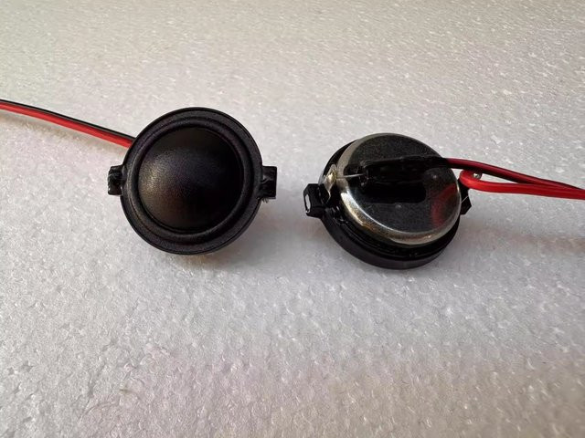 GHXAMP Premium Seidenmembran-Hochtöner für Harman mit 20-Schwingspulen-Neodym-Magnet und Kondensator, 2 Stück, Außendurchmesser: 30 mm - Bild 1
