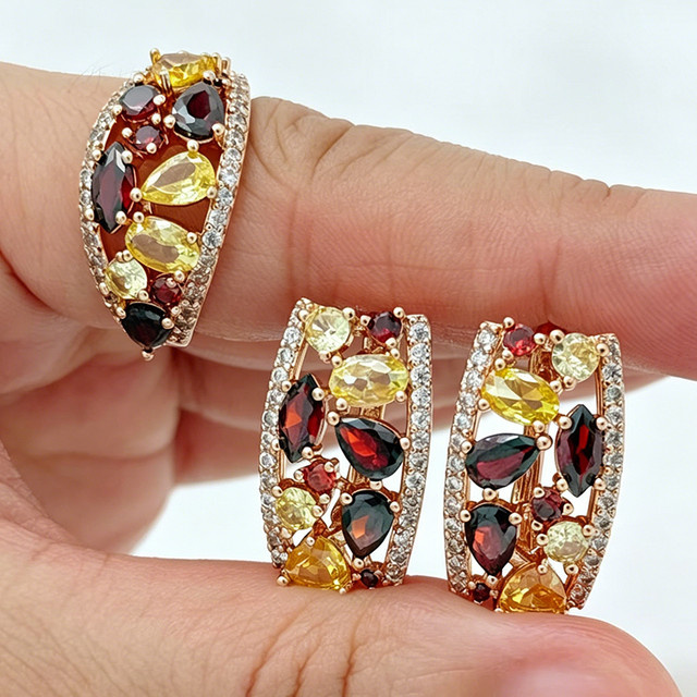 Kinel Schmuckset, Ring und Ohrringe, 585 Gold, Roségold, Zirkonia, Damen - Bild 1