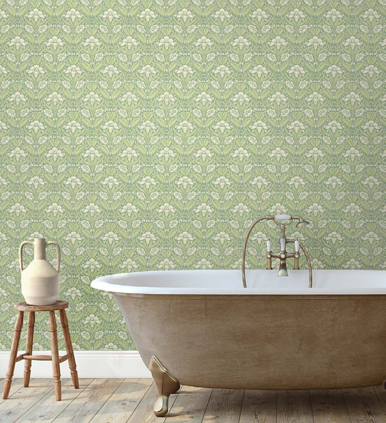 GP & J Baker Tapete Iris Meadow in Aqua/Green mit floralem Art-Nouveau-Design und botanischem Naturmotiv aus Vlies - Bild 1
