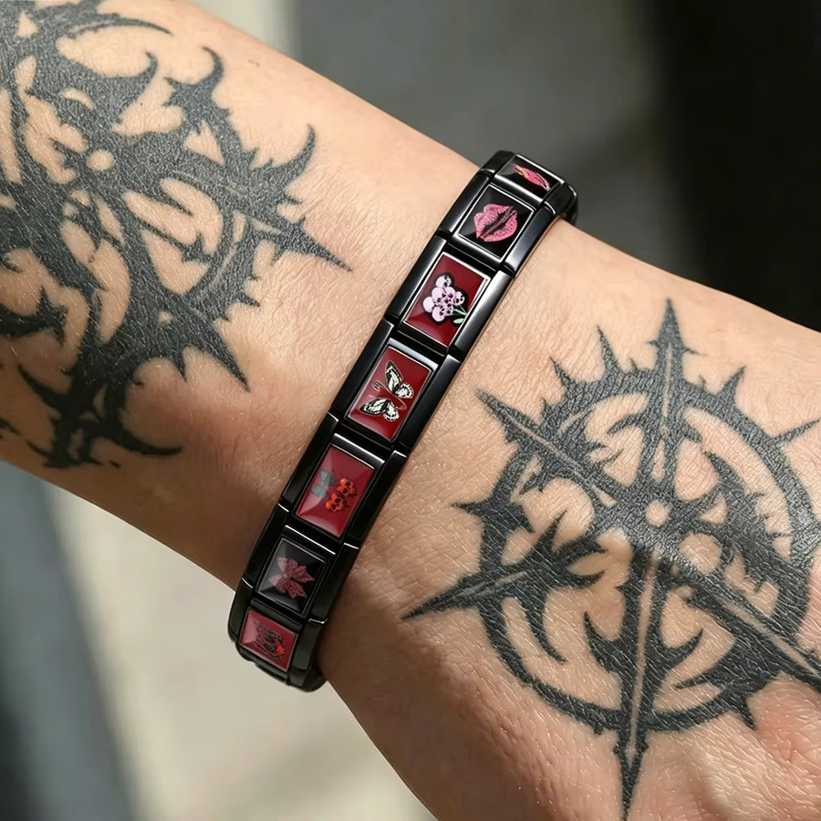 Semkeiyee Charm-Glieder Totenkopf Fledermaus Kreuz, Edelstahl, 9mm, Unisex - Bild 4