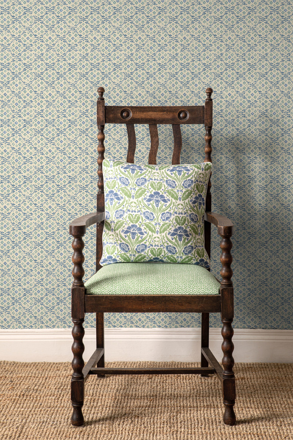 GP & J Baker Tapete Grantly Botanical Floral Non-Woven Blau - Bild 1