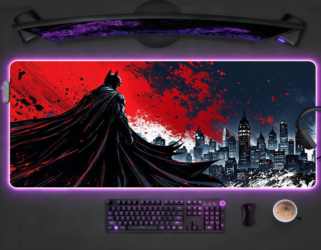 Warner Bros. Batman RGB LED Mauspad XXL rutschfeste Schreibtischunterlage in Multicolour - Bild 1