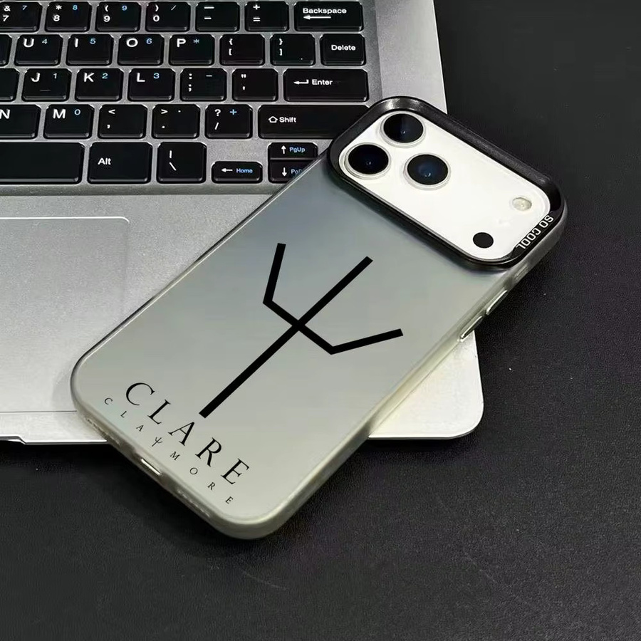 C-claymore Claires Anime Handyhülle für iPhone 11 bis 17 Pro Max in Schwarz mit Matte Laser Aurora Effekt und stoßfestem Schutz - Bild 3
