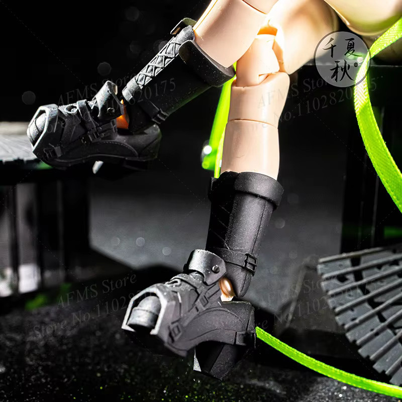 Hot Toys Mobile Suit Gundam Sammlerfigur Mädchen Kleidung Set - Bild 3