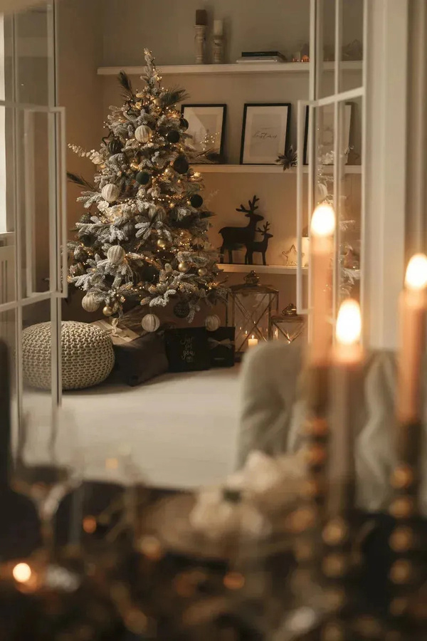 Künstlicher Weihnachtsbaum Elsa von artplants in Grün und Weiß mit Schnee, Höhe: 150 cm - Bild 2