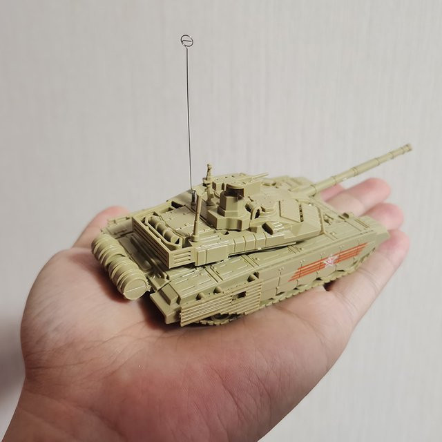 Amata Russian T-90MS Main Battle Tank 1/72 Plastic Tank Modell ab 14 Jahren - Bild 1