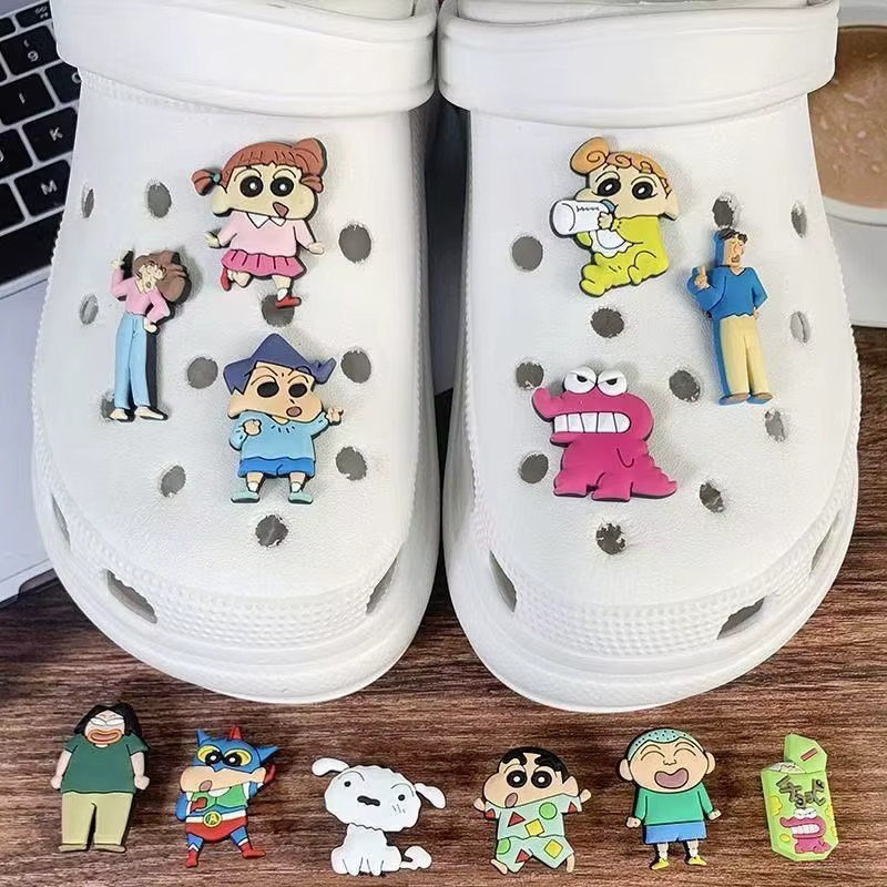 Shinchan Schuh-Charms, Anime-Merchandise, 3D-Schuhschnallen - Bild 4