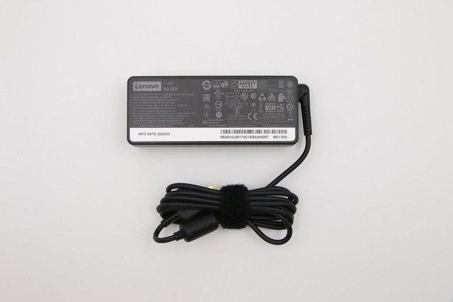 Lenovo AC-Adapter 90 Watt Slim-Tip in Schwarz - Bild 1