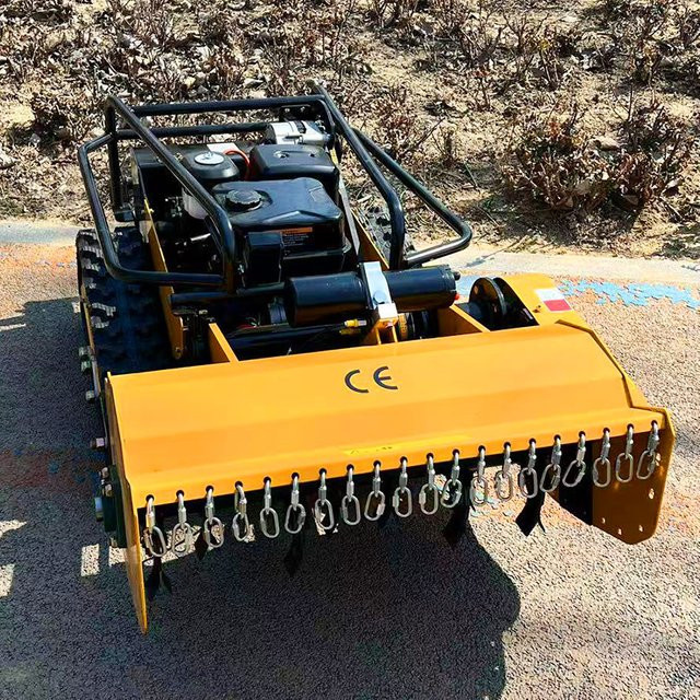 TONGZHONG All-Terrain Helling-Spinner Mäher und Schredder, ferngesteuerter hydraulischer Hebe-Dreschmäher in Gelb - Bild 1
