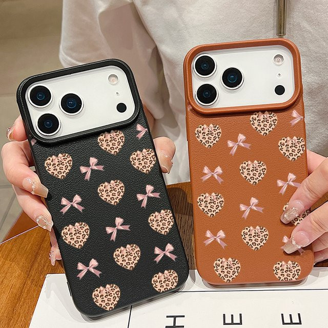 MOESOE Handyhülle mit Love Hearts Bogenmuster für iPhone 17 16 15 14 13 12 Pro Max Air in Pink, stoßfeste TPU Softcover mit Lederstruktur - Bild 1