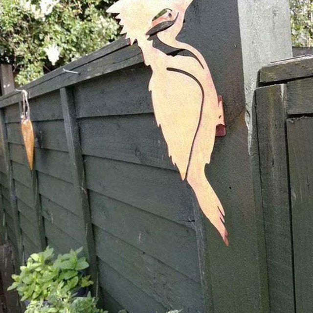 Robin Design Rostige Vogelsilhouetten aus Metall als Specht-Dekoration für den Gartenzaun - Bild 1