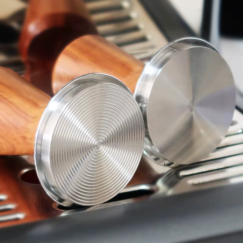 PEISI Espresso Tamper mit Federbelastung und Walnussholz-Griff aus Edelstahl, Braun/Mehrfarbig, Durchmesser: 51 mm / 53 mm / 58 mm - Bild 3