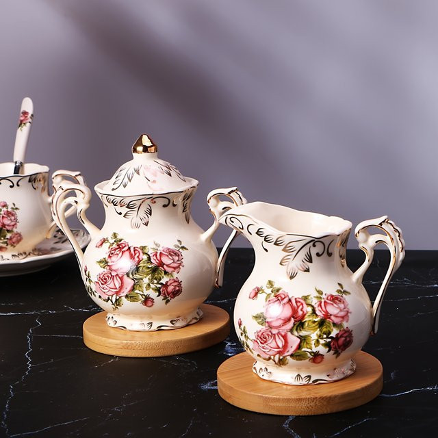 2-teiliges Keramik-Set aus Zucker- und Milchglas in floralem Design, Farben: Pink und Weiß - Bild 1