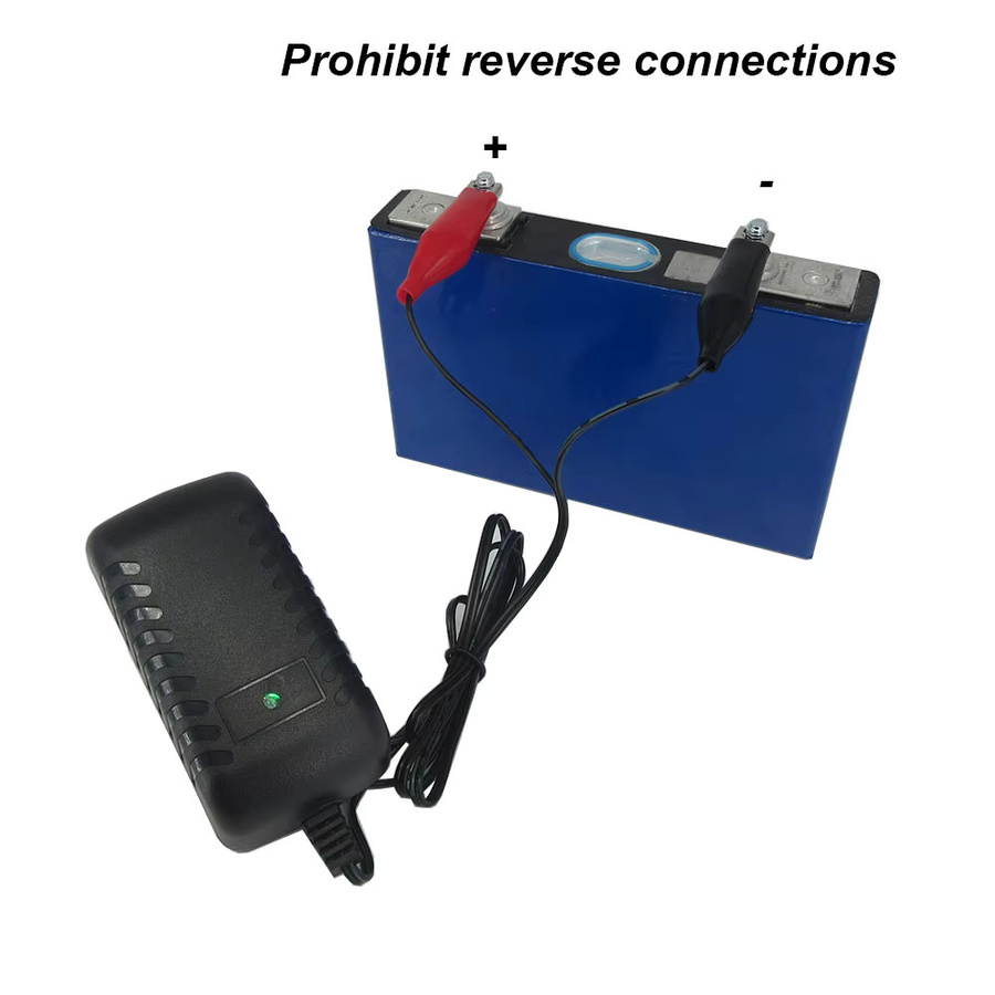 BAYADOU Smart-Ladegerät für 2S LiFePO4 Eisenphosphat-Batterien, 7,3V 3A, Schwarz, mit Krokodilklemmen und Barrel-Plug - Bild 4