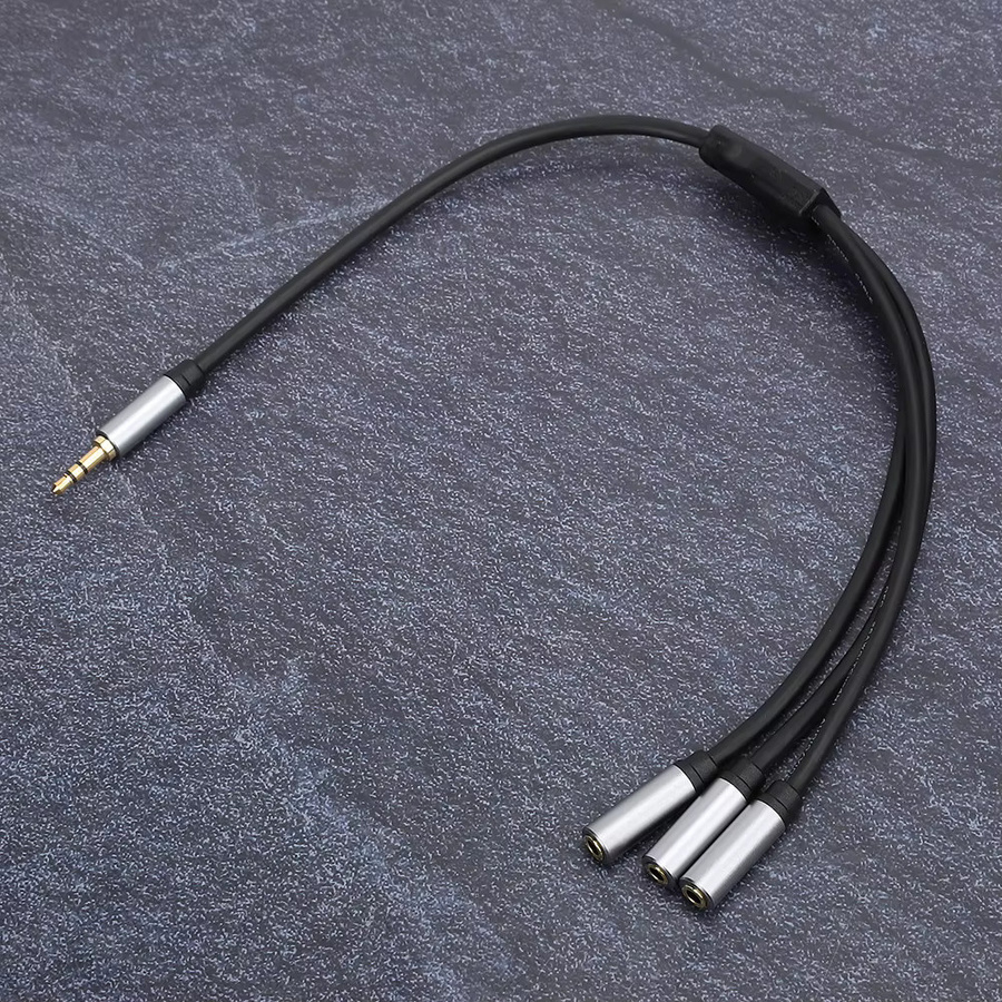Arealer 3-in-1 Audio-Splitter-Kabel Schwarz mit 1 Stecker auf 3 Buchsen und 3,5 mm Klinkenanschluss - Bild 3
