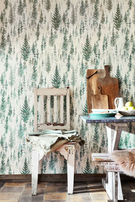 Sanderson Tapete Juniper Pine Forest in Grün mit Naturmotiv und botanischem Design - Bild 3