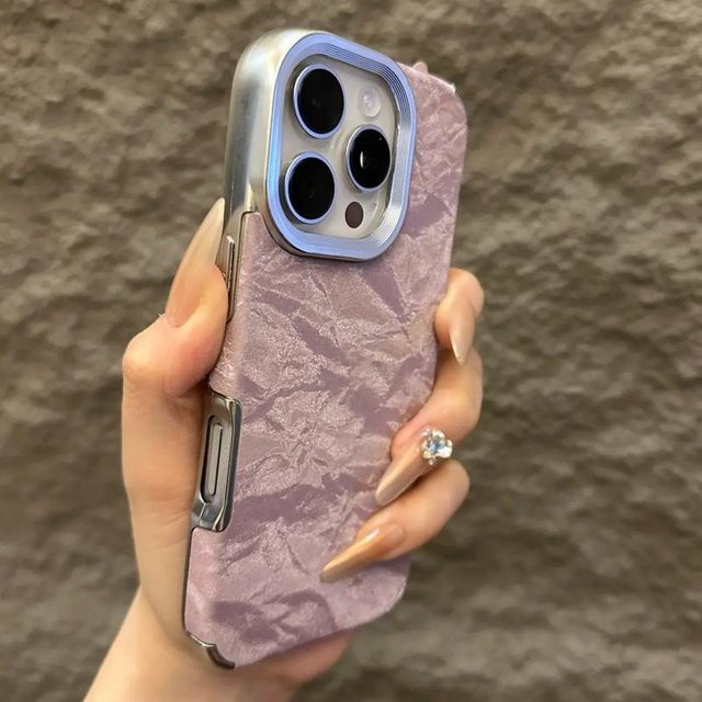 Yiran Handyhülle mit Schneebirge-Muster aus weichem Leder und Silikon für iPhone 13 in Pink - Bild 1