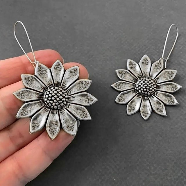 YIRAN Jewelry Sonnenblumen-Anhänger-Ohrringe, Kupfer, Schwarz, Damen - Bild 1