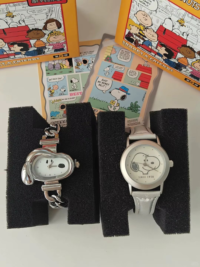 Bandai Peanuts Snoopy Blind Box Watch Multicolor Sammlerstück für Kinder - Bild 5