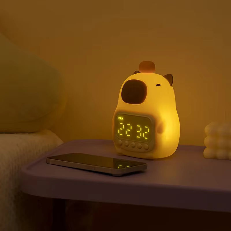 Vacamm Capybara LED Nachtlicht aus Silikon mit digitalem Wecker, dimmbar und wiederaufladbar, warmweißes Tischlicht für Kinder - Bild 3