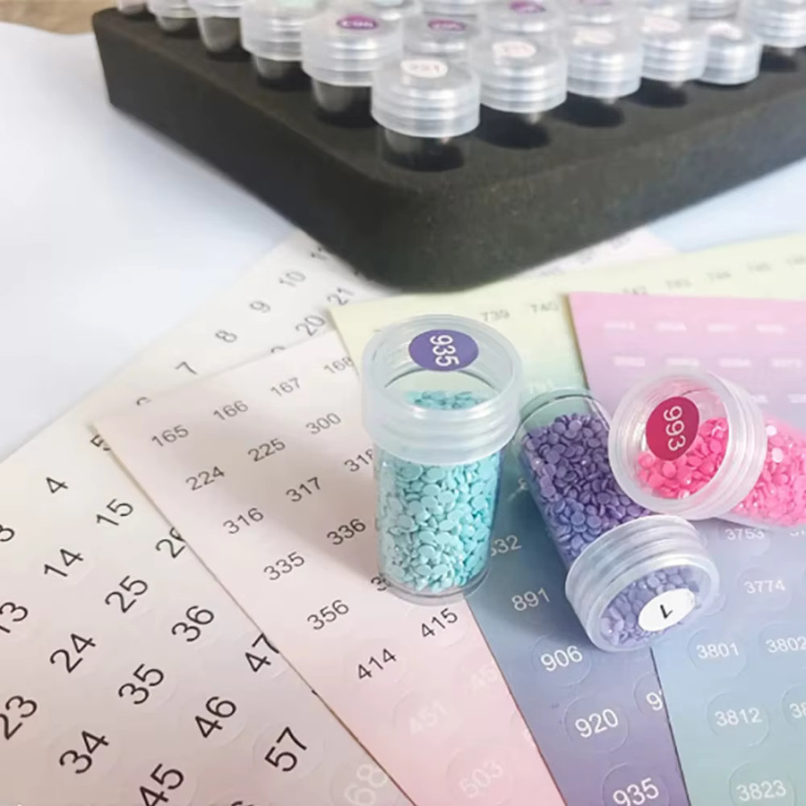 FCU Transparentes Diamant Malwerkzeug-Kit mit Perlenbehälter zur Organisation von Mosaik- und Stickerei-Zubehör aus Kunststoff - Bild 2