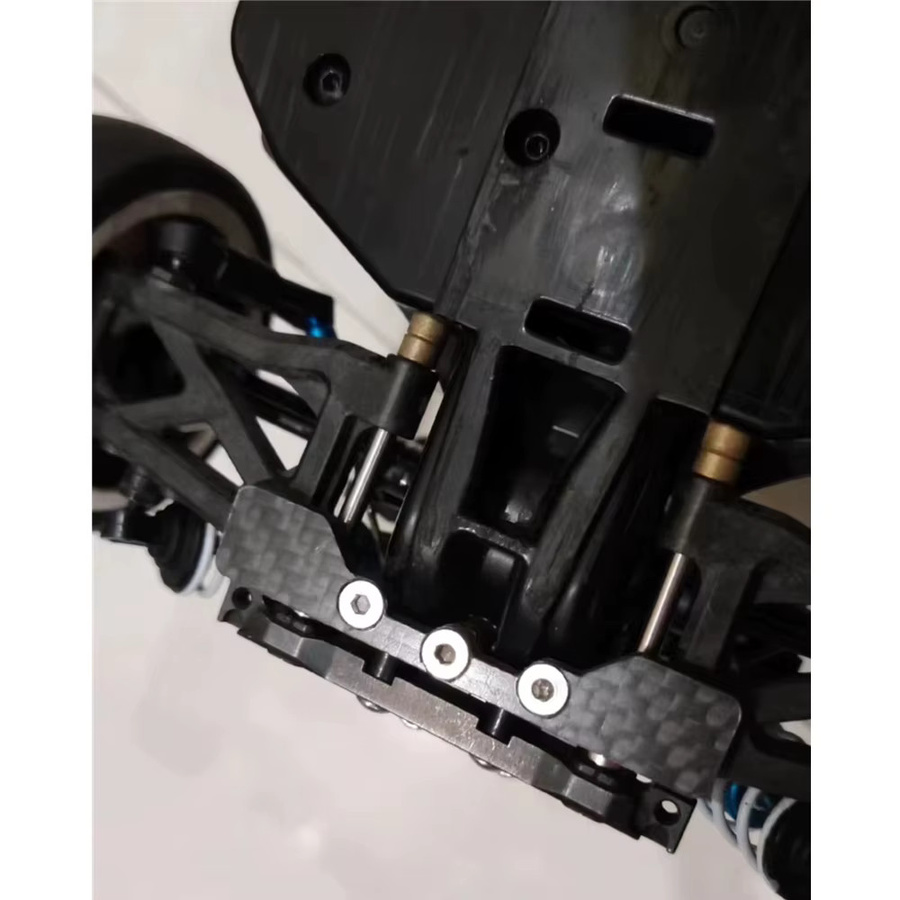 Tamiya Untere Armstopperplatte aus Kohlefaser, 1:10, Zubehör - Bild 3