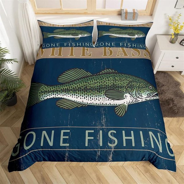 Fishing King Bettwäsche-Set aus Mikrofaser mit Angel-Motiv in Blau, 3-teilig, B/H: 228 x 228 cm, Kissen: 50 x 70 cm - Bild 1