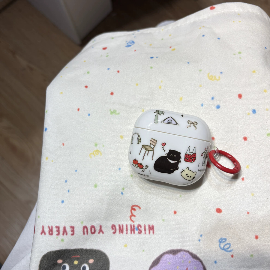 Schützende Kopfhörerhülle für Apple AirPods 1, 2, 3, 4, Pro 2 und Pro 3 mit Cartoon-Muster in Schwarz und Weiß - Bild 6
