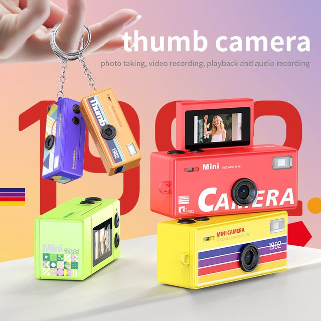 Magecam Daumen-Schlüsselanhänger-Kamera in Rot mit Blitz, Retro-CCD-Mini-Digitalkamera und 0,96-Zoll-Klappbildschirm, 720P Camcorder - Bild 1