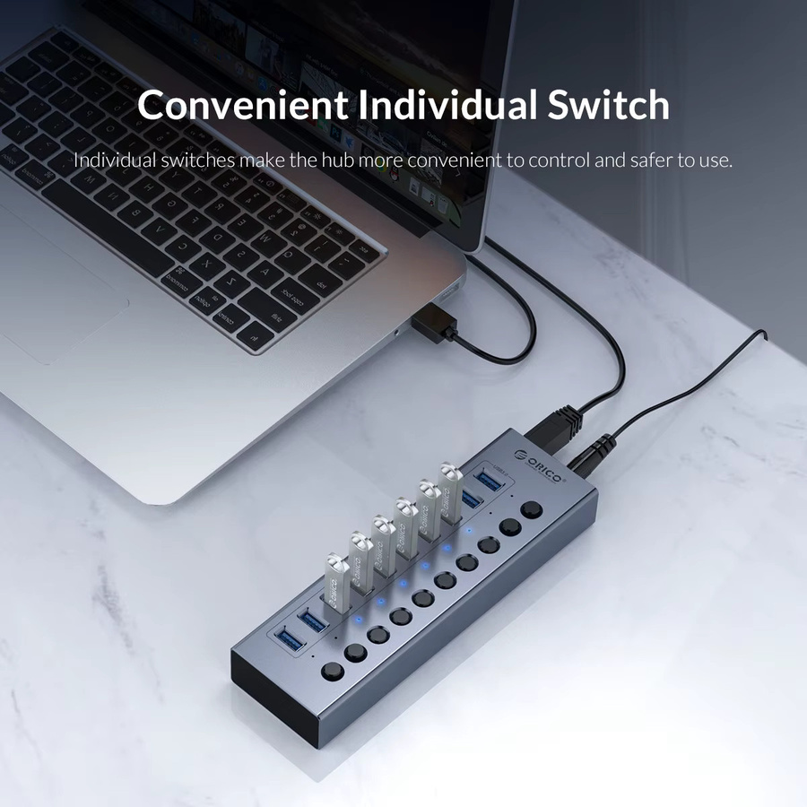 ORICO USB 3.0 Hub mit Ein-Aus-Schalter und Stromversorgung in Silber - Bild 2